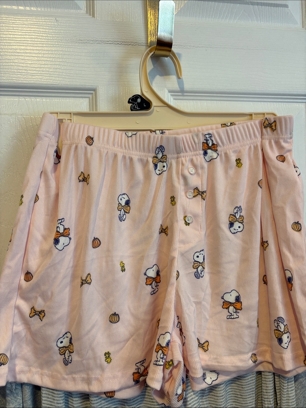 BNWT PEANUTS SNOOPY Halloween Pumpkin Fall Pajama Set 3 Piece Women's Size Large - Picture 9 of 12